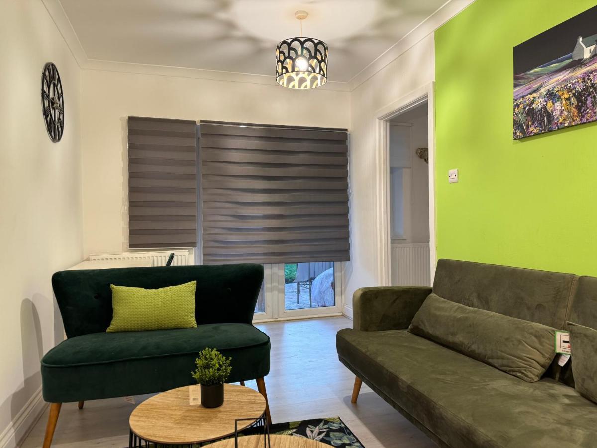 5Br House, Free Parking Offa12, Contractor, Big Families, Relocation Villa Redbridge Eksteriør bilde