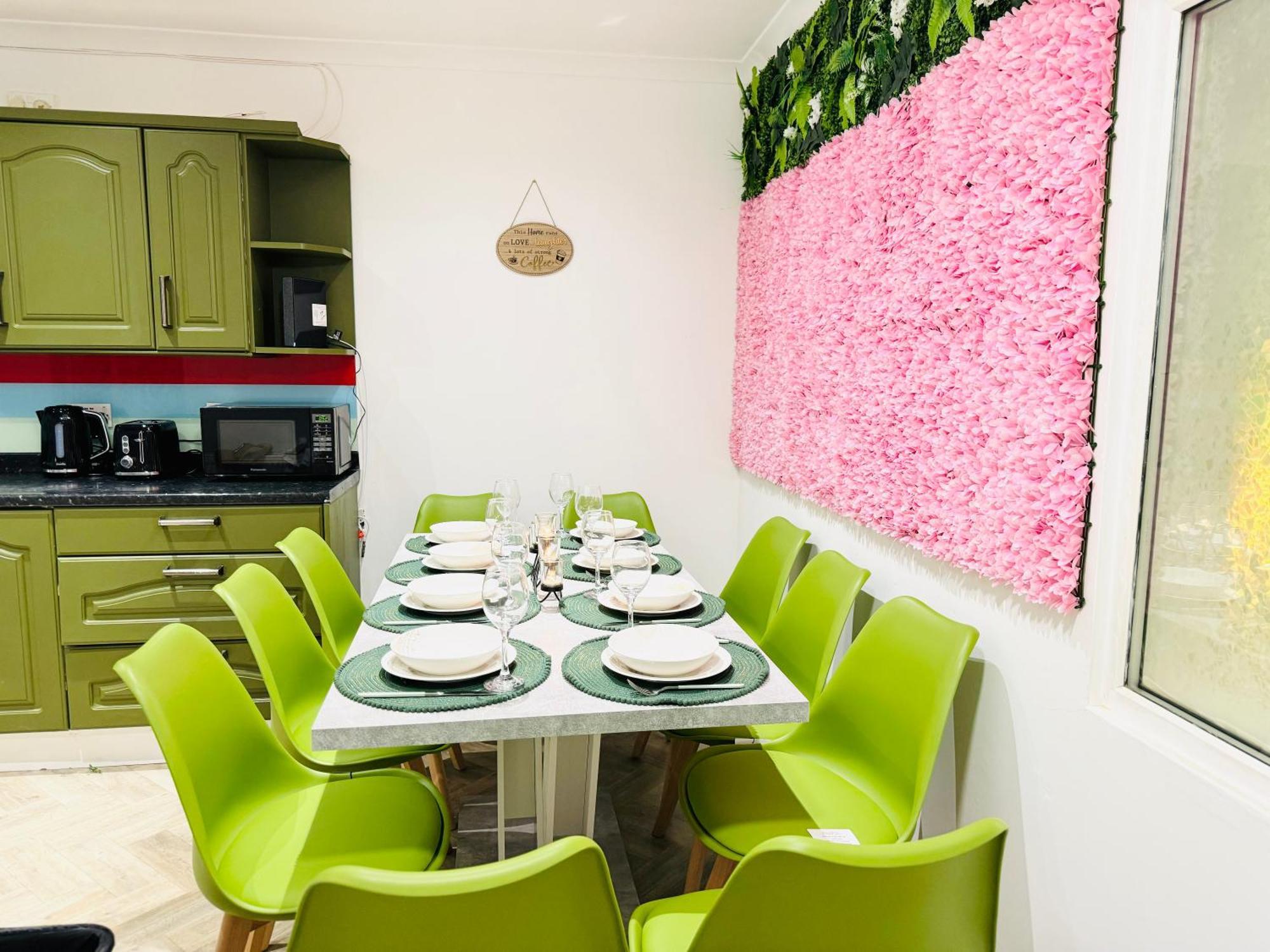5Br House, Free Parking Offa12, Contractor, Big Families, Relocation Villa Redbridge Eksteriør bilde