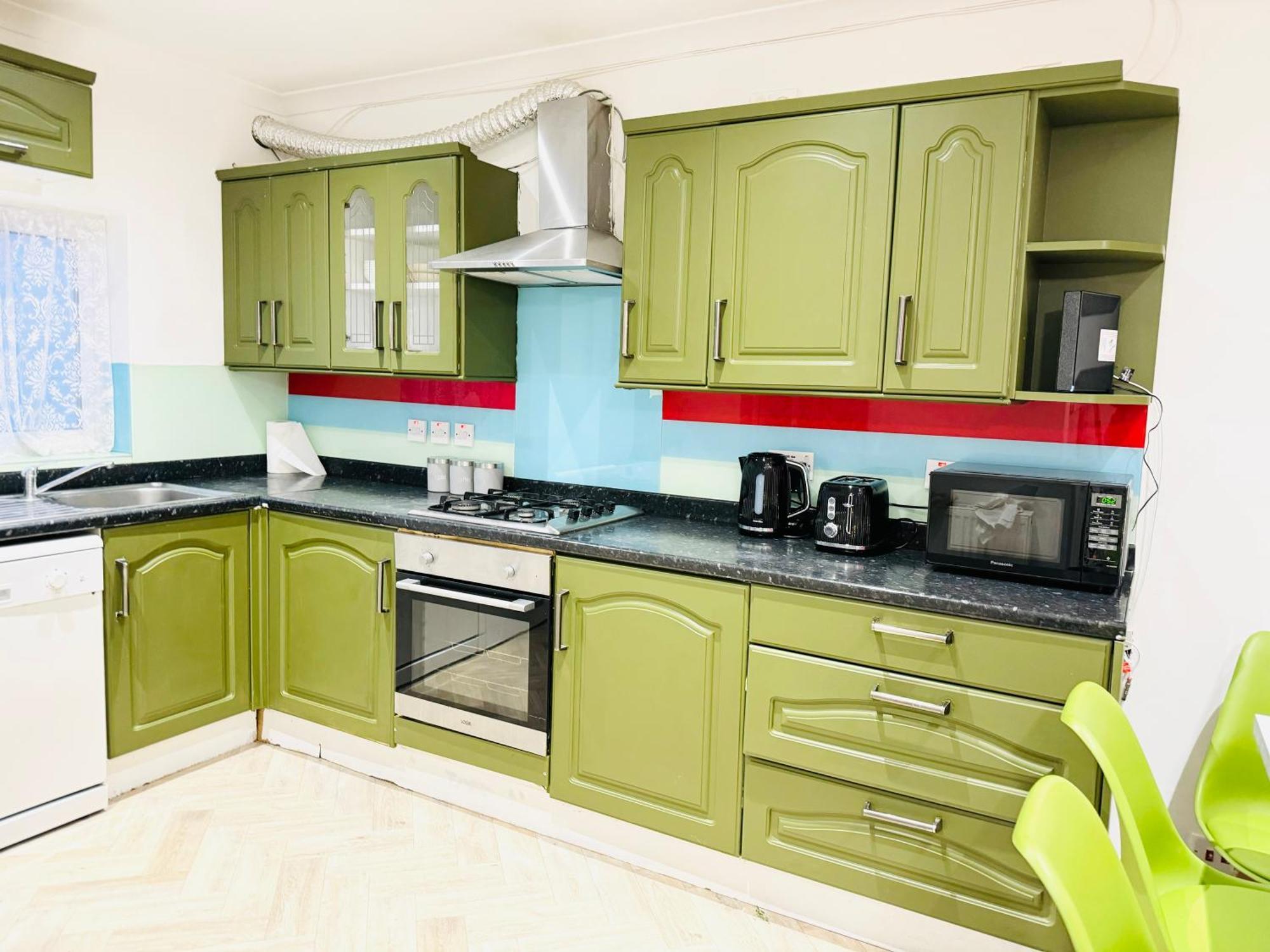5Br House, Free Parking Offa12, Contractor, Big Families, Relocation Villa Redbridge Eksteriør bilde