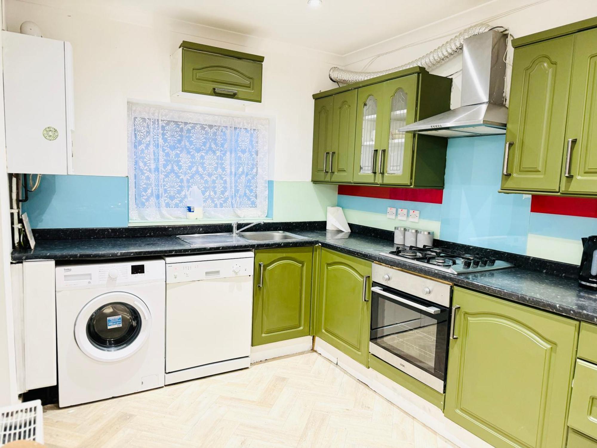 5Br House, Free Parking Offa12, Contractor, Big Families, Relocation Villa Redbridge Eksteriør bilde