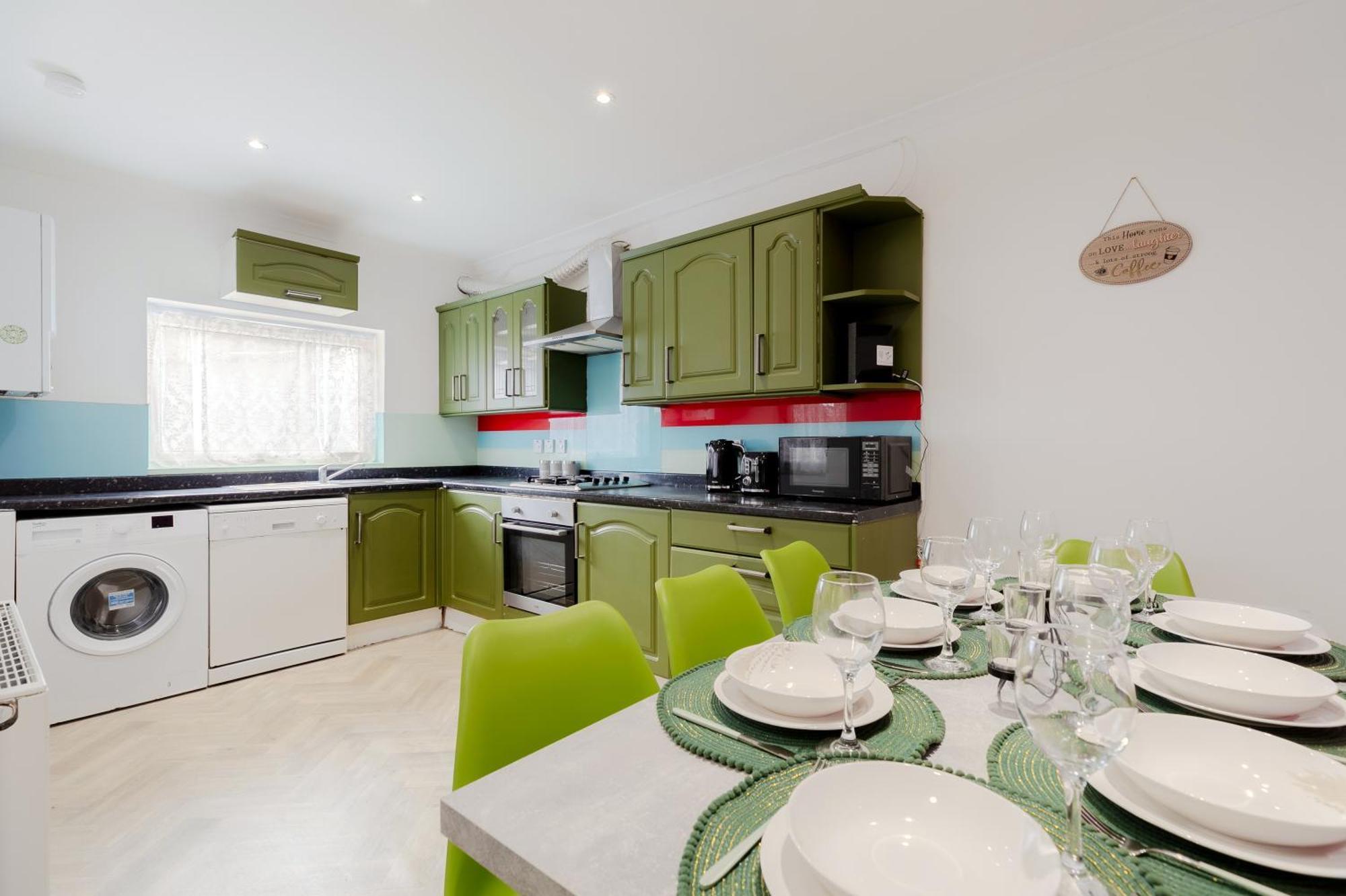 5Br House, Free Parking Offa12, Contractor, Big Families, Relocation Villa Redbridge Eksteriør bilde